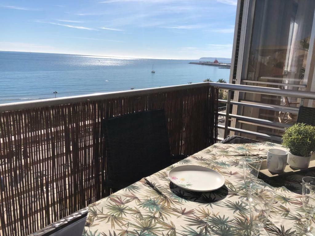 Stunning Sea View Lejlighed Alicante Eksteriør billede